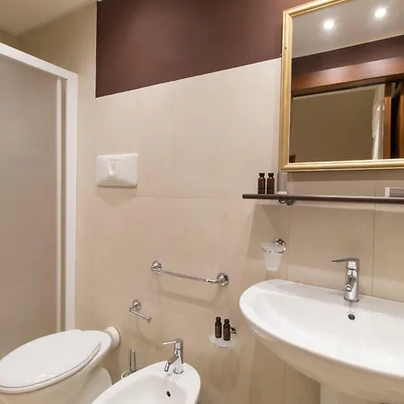 Oro Hotell 3*