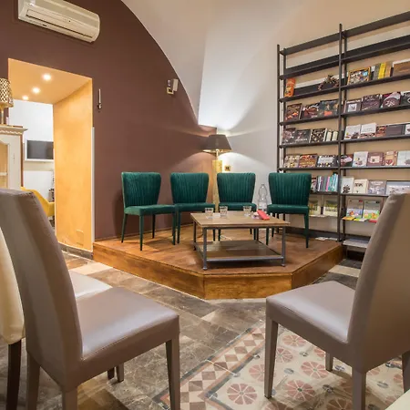 Hotell Oro 3*