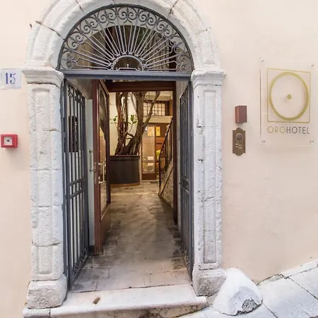 Hotel Oro