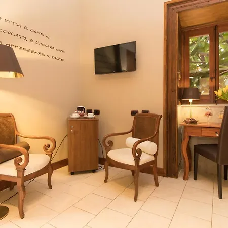 Oro Hotel